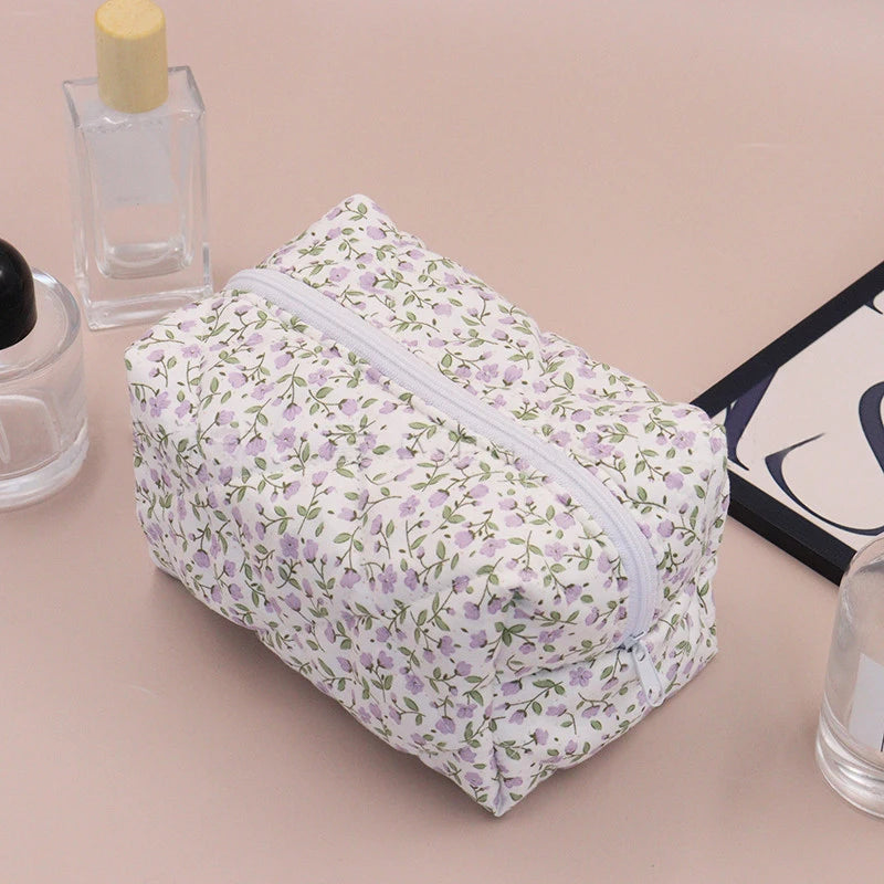 Moda flor acolchoada saco de armazenamento de maquiagem portátil organizador de viagem cosméticos bolsa de higiene pessoal bonito compõem bolsa floral sacos