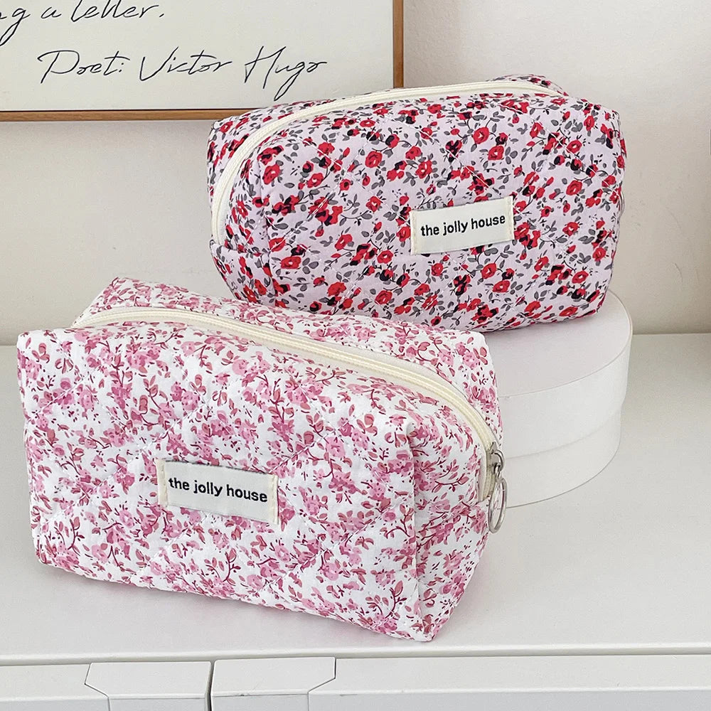 Moda flor acolchoada saco de armazenamento de maquiagem portátil organizador de viagem cosméticos bolsa de higiene pessoal bonito compõem bolsa floral sacos